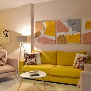  Apartamento By The
